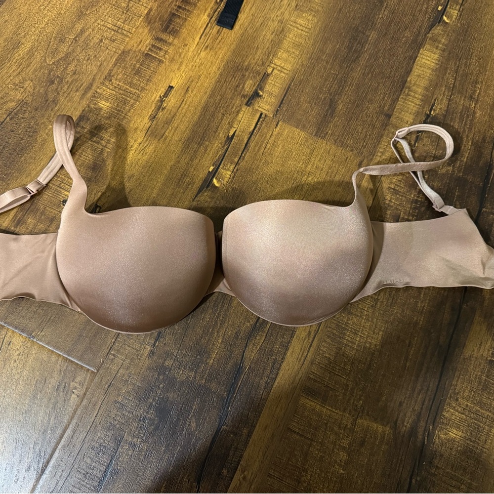 SKIMS Tan Balconette push up Bra